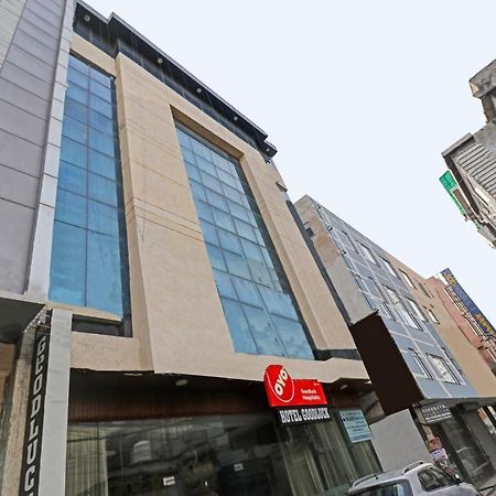 Airport Hotel Goodluck Нью-Дели Экстерьер фото